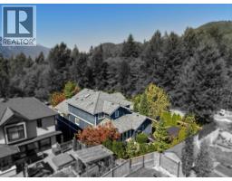 1001 Jay Crescent, Squamish, BC V8B0P2 Photo 33