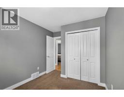 443 Pacific Crescent, Fort Mcmurray, AB T9K0E4 Photo 15