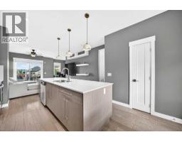 2, 111 Rainbow Falls Gate - photo 11
