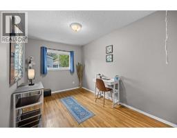 219 26 Avenue Ne, Calgary, AB T2E1Z1 Photo 17