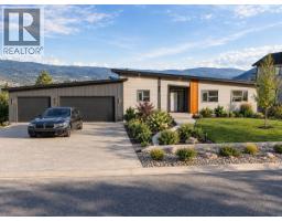 17587 Sanborn Street, Summerland