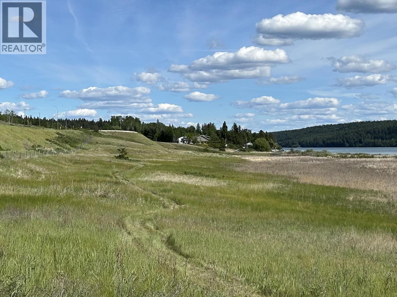 3364 CARIBOO 97 HIGHWAY, Lac La Hache