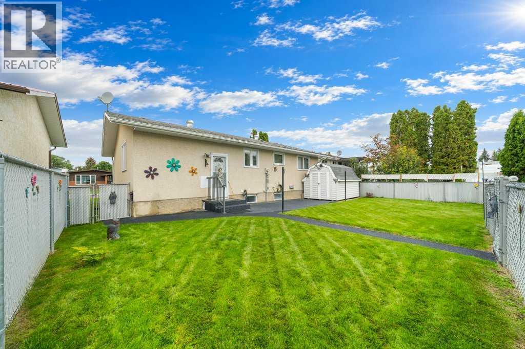 29 Cairns Way SE - 28