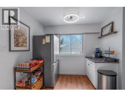 894 Irwin Street, Prince George, BC V2M2X9 Photo 17