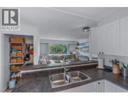 894 Irwin Street, Prince George, BC V2M2X9 Photo 16