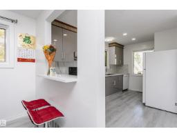 7204 92b Av Nw, Edmonton, AB T6B0W2 Photo 20