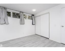 7204 92b Av Nw, Edmonton, AB T6B0W2 Photo 38