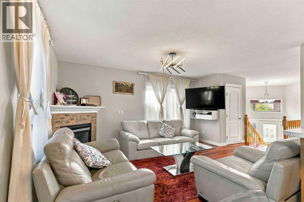 236 Paris Crescent, Fort McMurray