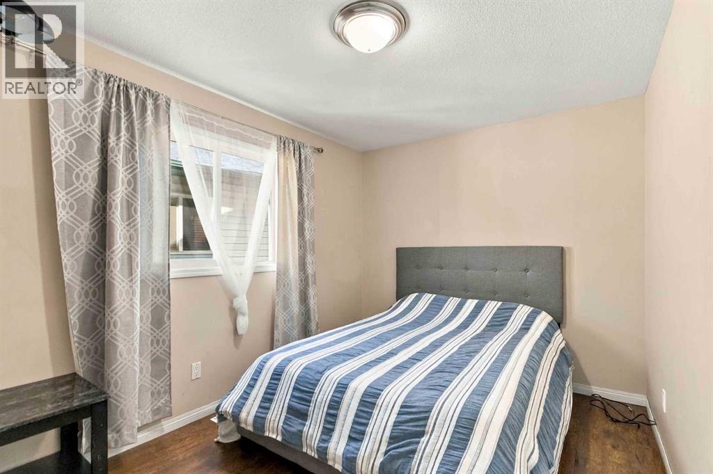 236 Paris Crescent, Fort McMurray