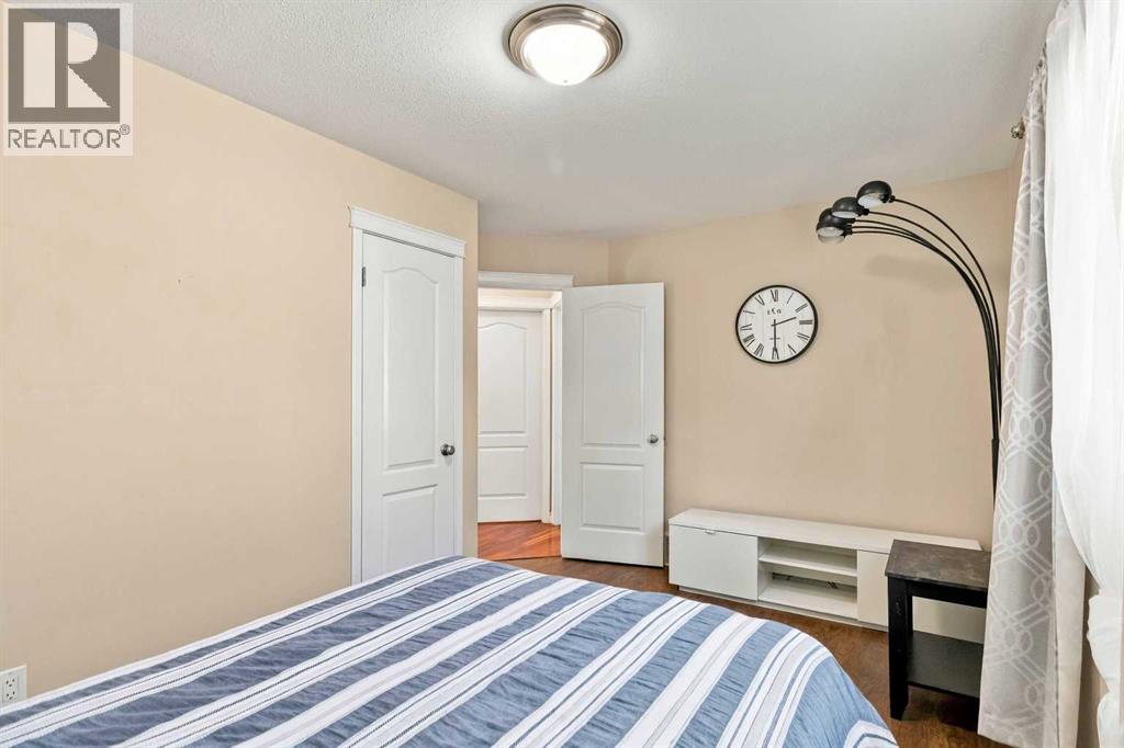236 Paris Crescent - 20
