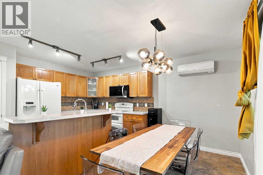 236 Paris Crescent - 9