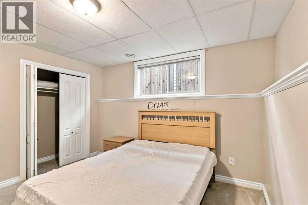 236 Paris Crescent, Fort McMurray