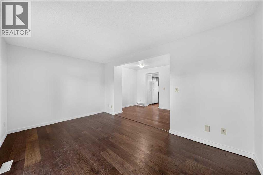 #33 64 Whitnel Court NE - Image 13