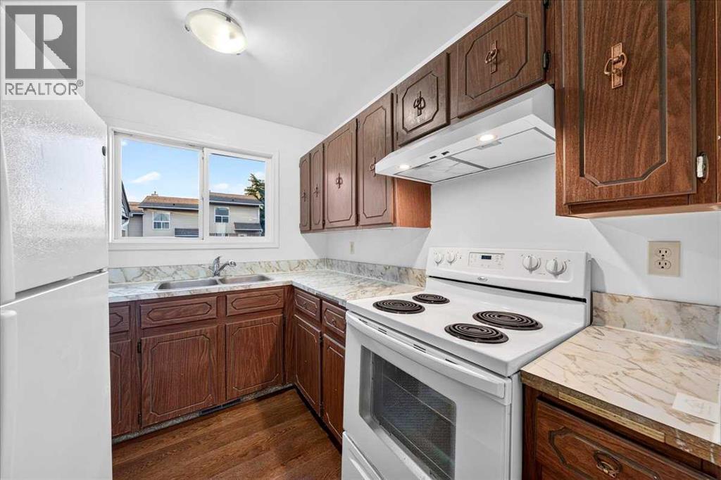 #33 64 Whitnel Court NE - Image 17