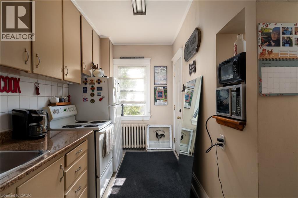 155 SHERMAN Avenue S - 35