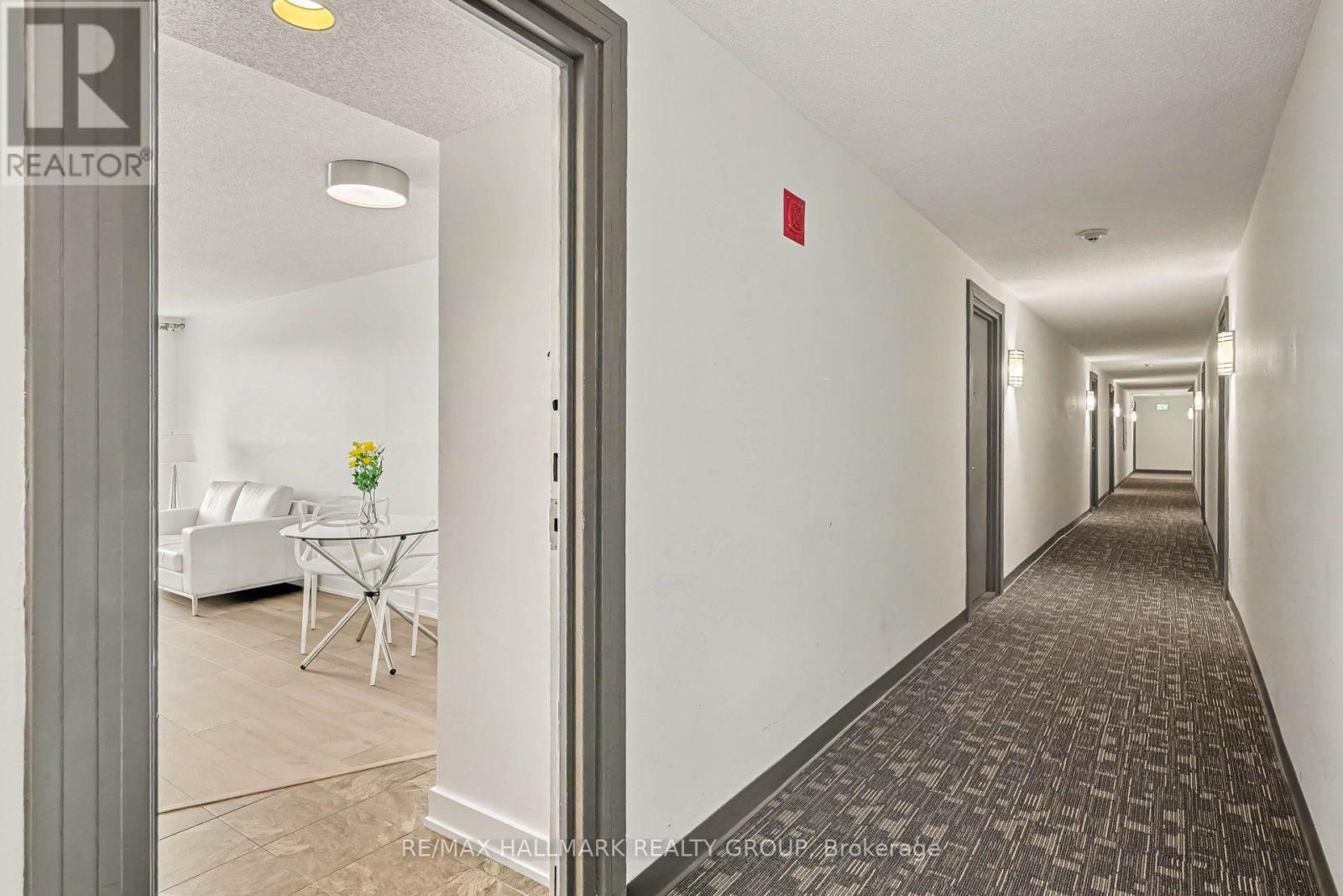 #412 45 HOLLAND AVENUE - 4