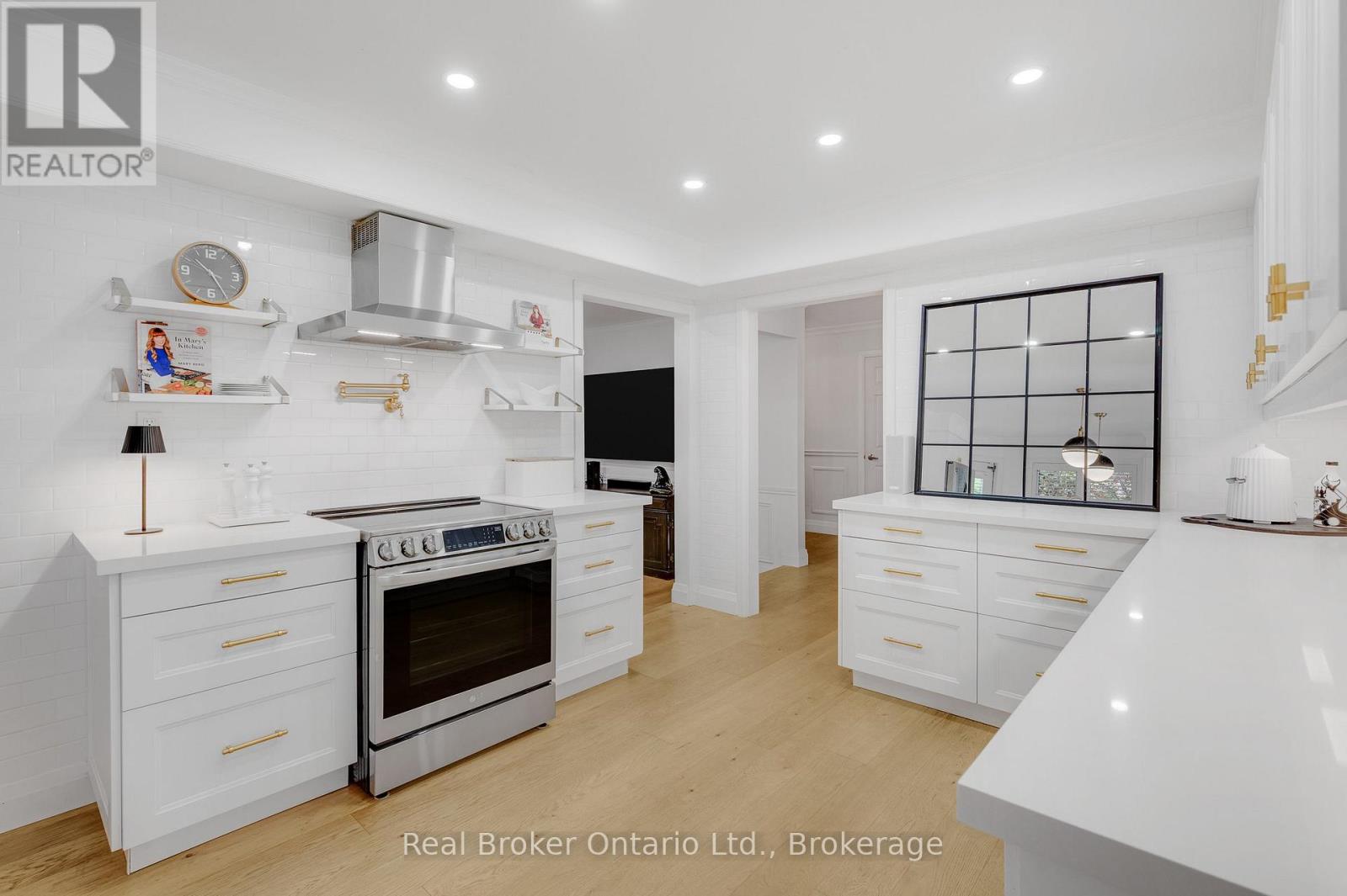 3270 SHELBURNE PLACE, Oakville (BR Bronte) — photo 9