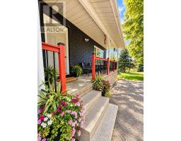 Games room - 5536 Line 5 Road N, Oro Medonte, ON L4R4K3 Photo 9