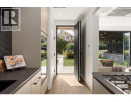 1 2145 Napier Street, Vancouver, BC V5L2P1 Photo 18