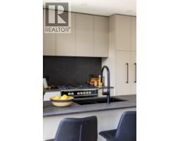 2 2145 Napier Street, Vancouver, BC V5L2P1 Photo 17