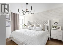 102 1055 Ridgewood Drive, North Vancouver, BC V7R0A6 Photo 16