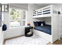 102 1055 Ridgewood Drive, North Vancouver, BC V7R0A6 Photo 18