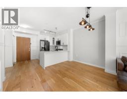 417 119 W 22nd Street, North Vancouver, BC V7M0B4 Photo 11