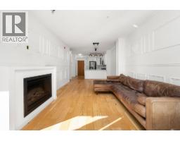 417 119 W 22nd Street, North Vancouver, BC V7M0B4 Photo 17