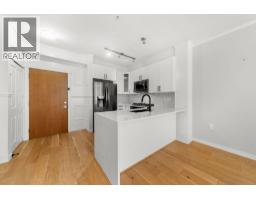 417 119 W 22nd Street, North Vancouver, BC V7M0B4 Photo 8