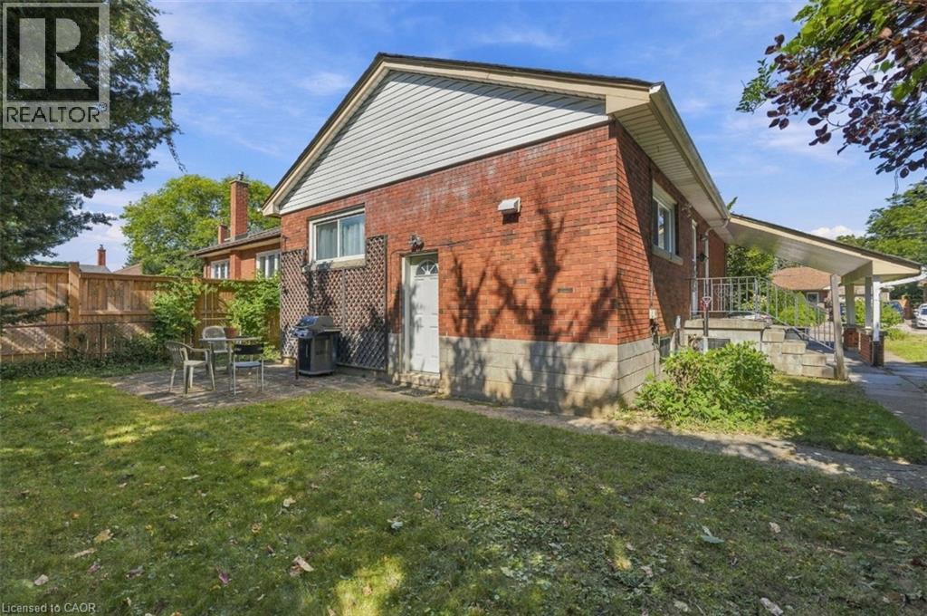 63 OFIELD Road - 35