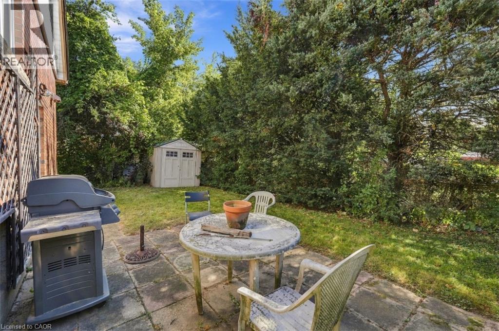 63 OFIELD Road - 38