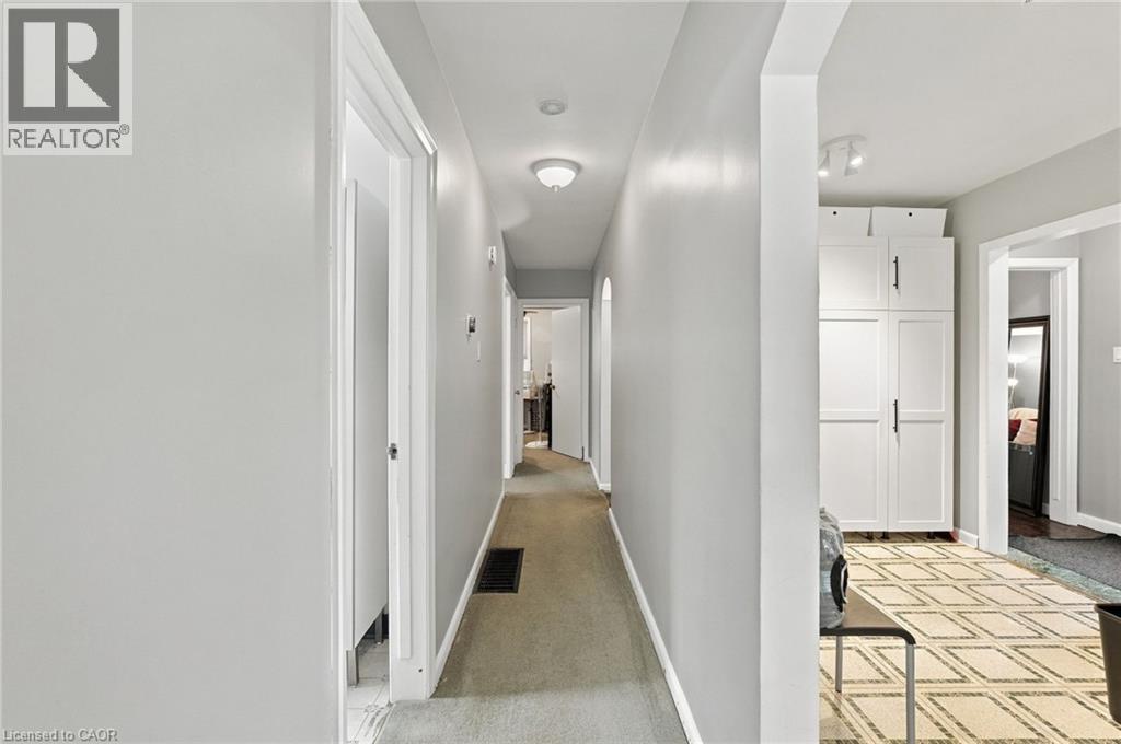 63 OFIELD Road - 9