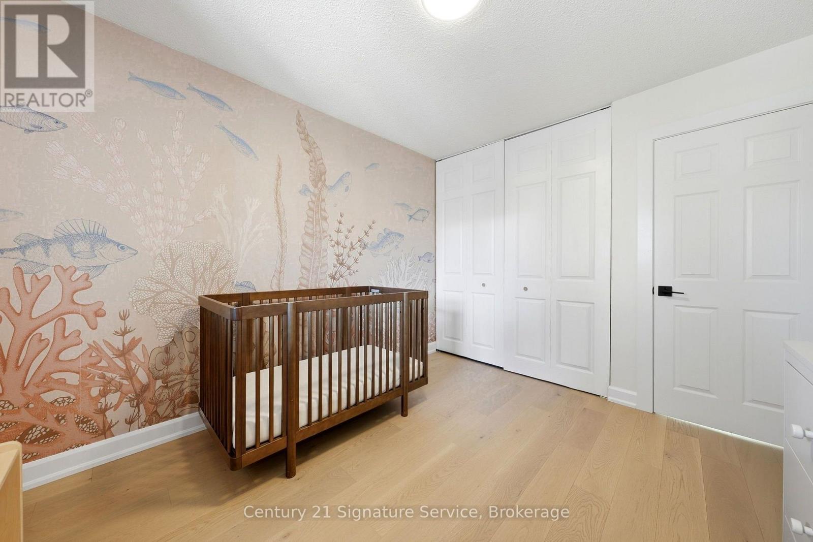 #8 500 SILVERTHORNE CRESCENT - 20