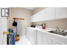 8418 Gillnet Place, Vancouver, BC V6P6P6 Photo 23
