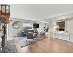 1103 Cloverley Street, North Vancouver, BC V7L1N7 Photo 10