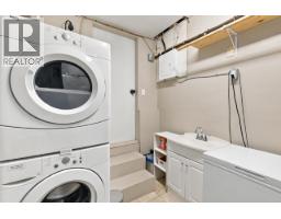 1103 Cloverley Street, North Vancouver, BC V7L1N7 Photo 36
