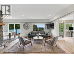 1103 Cloverley Street, North Vancouver, BC V7L1N7 Photo 7