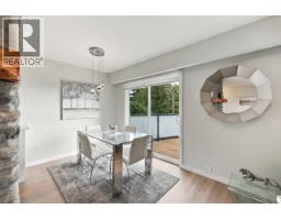 1103 Cloverley Street, North Vancouver, BC V7L1N7 Photo 9