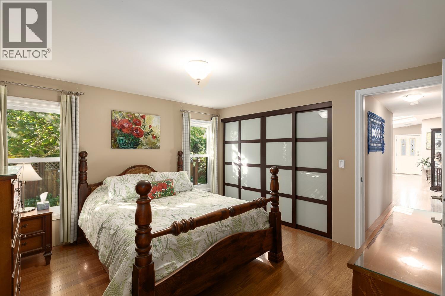 1008 EDGEWATER CRESCENT, Squamish
