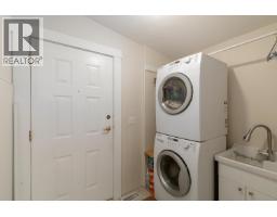 1008 Edgewater Crescent, Squamish, BC V6B0B2 Photo 16