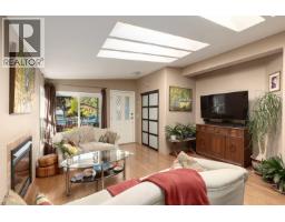 1008 Edgewater Crescent, Squamish, BC V6B0B2 Photo 8