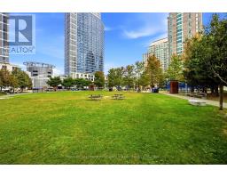 1002 - 36 Lee Centre Drive, Toronto, ON M1H3K2 Photo 29