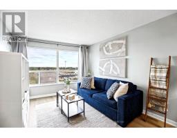 1002 - 36 Lee Centre Drive, Toronto, ON M1H3K2 Photo 9