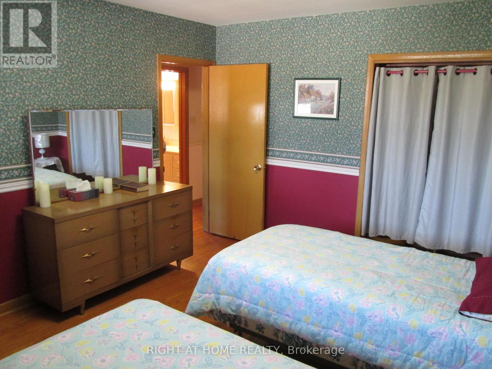 910 SCARBOROUGH GOLF CLUB ROAD - 11