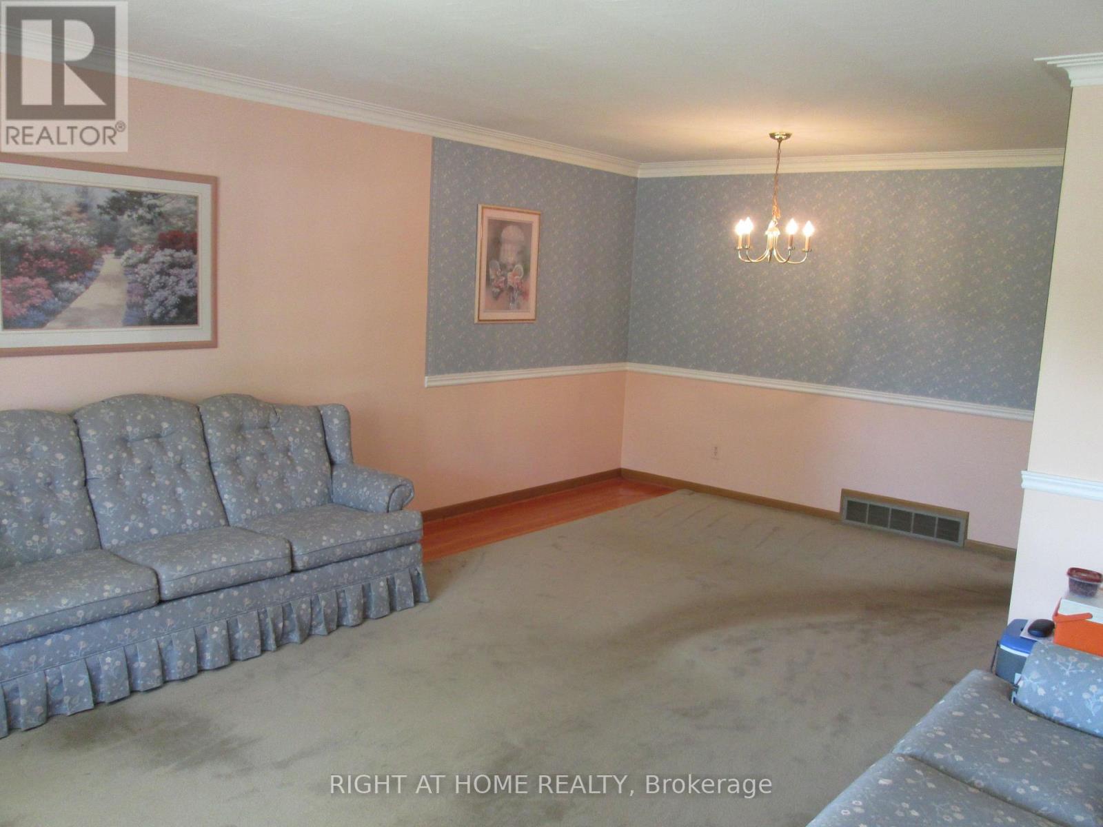 910 SCARBOROUGH GOLF CLUB ROAD - 3