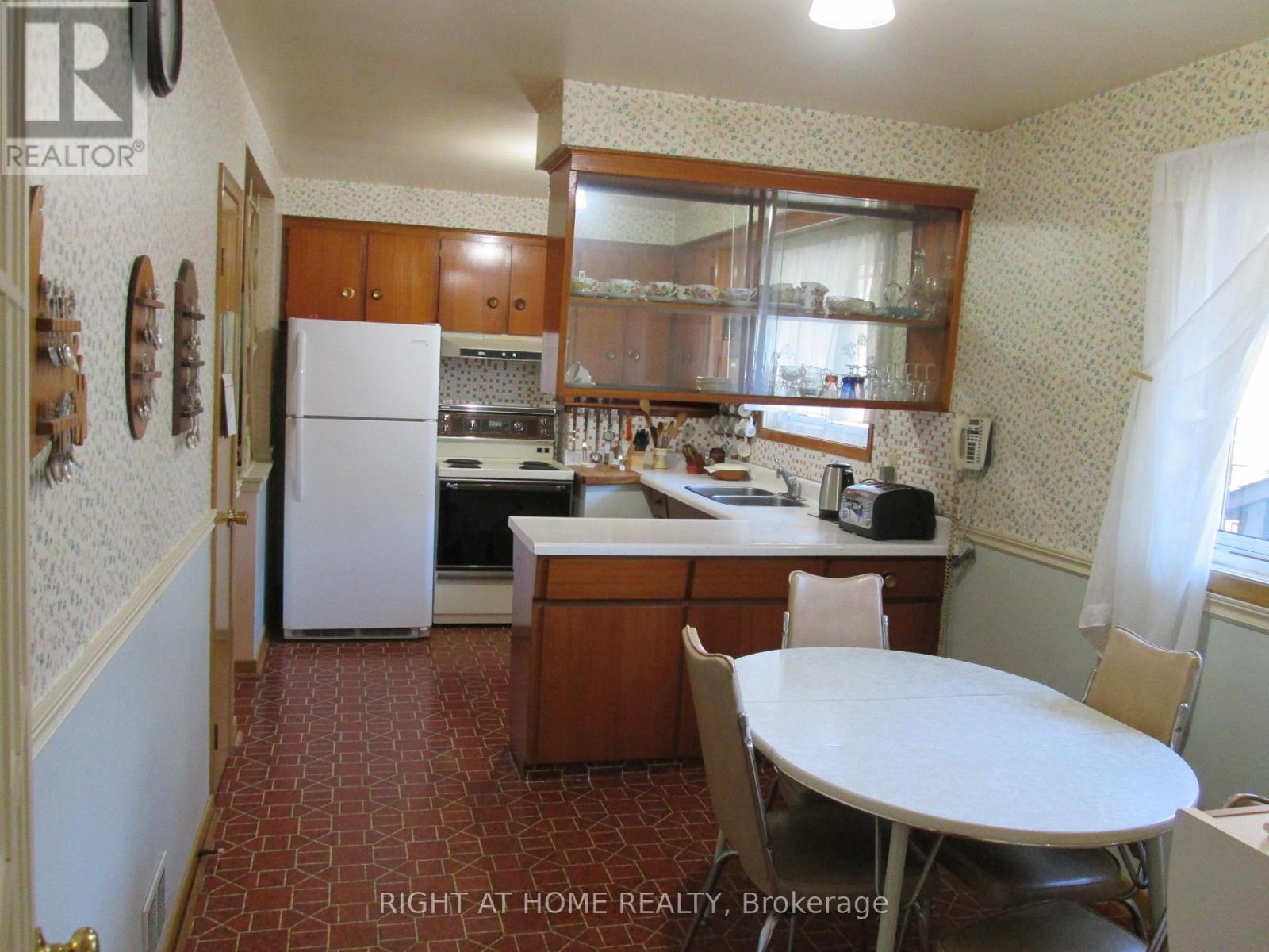 910 SCARBOROUGH GOLF CLUB ROAD - 7