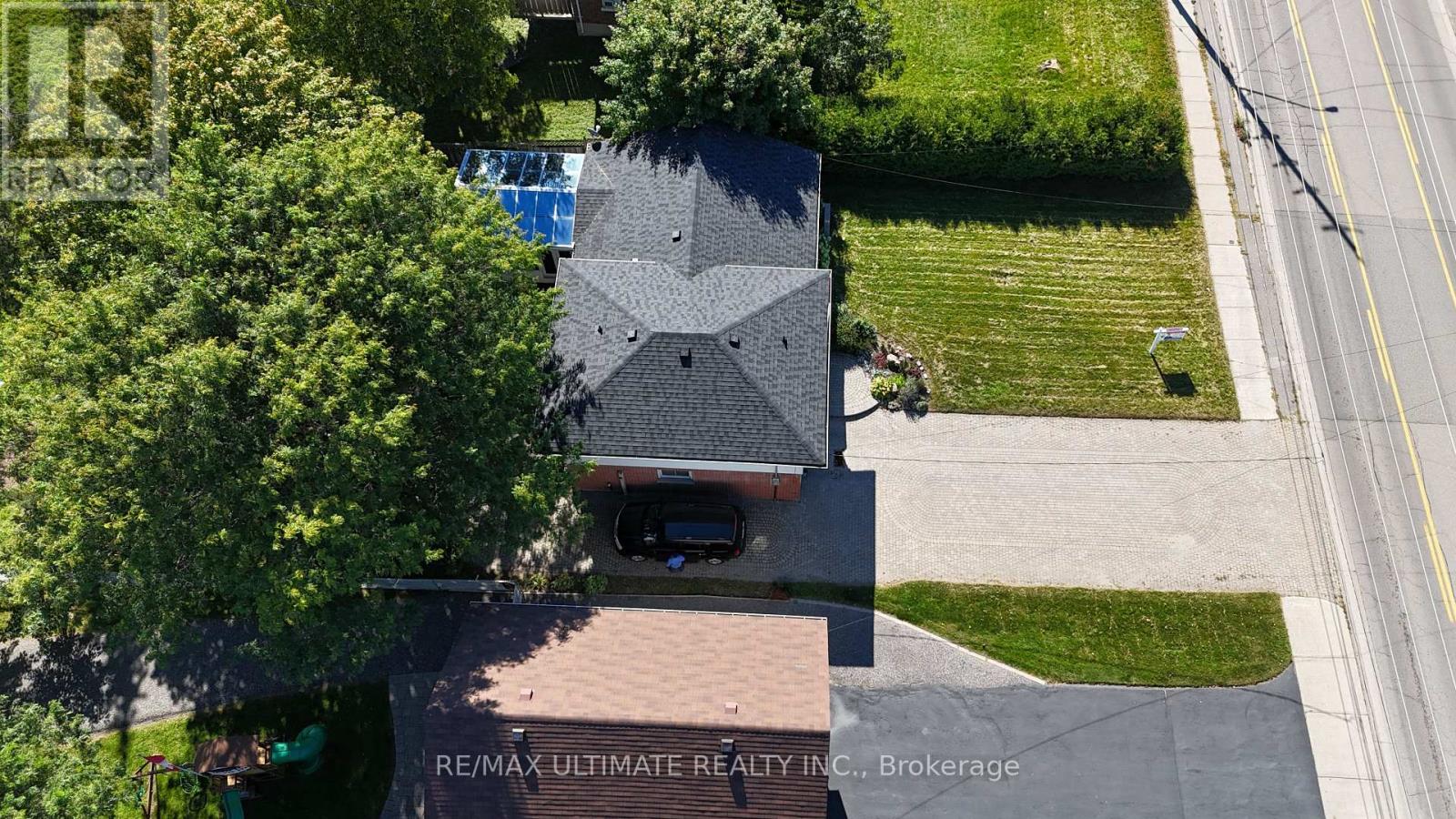 229 LIBERTY STREET N - Image 30