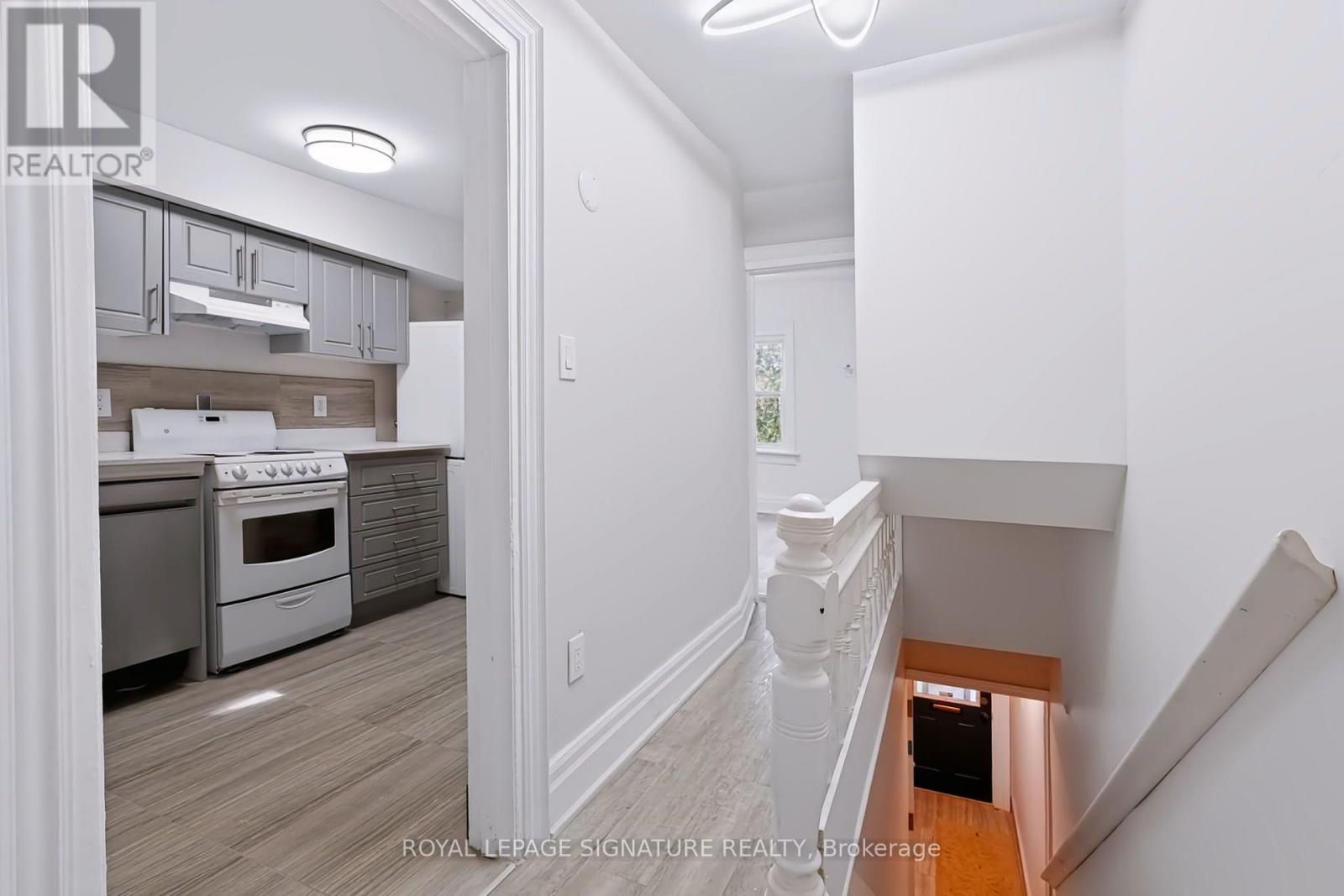 23 MYRTLE AVENUE - 21