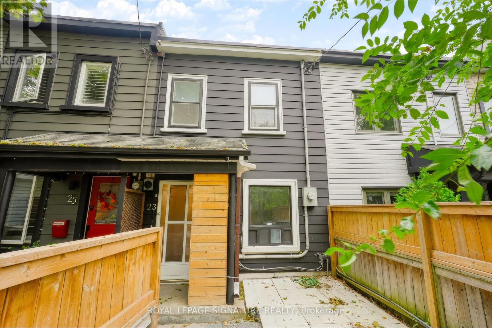 23 MYRTLE AVENUE - 34