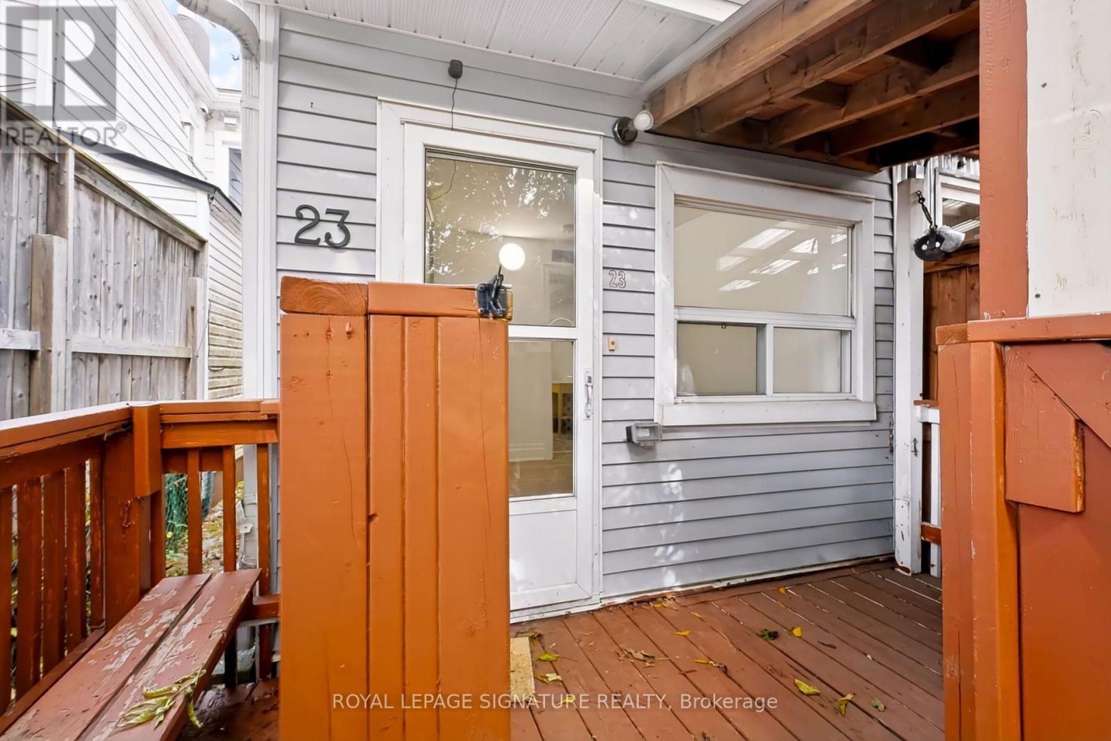 23 MYRTLE AVENUE - 37
